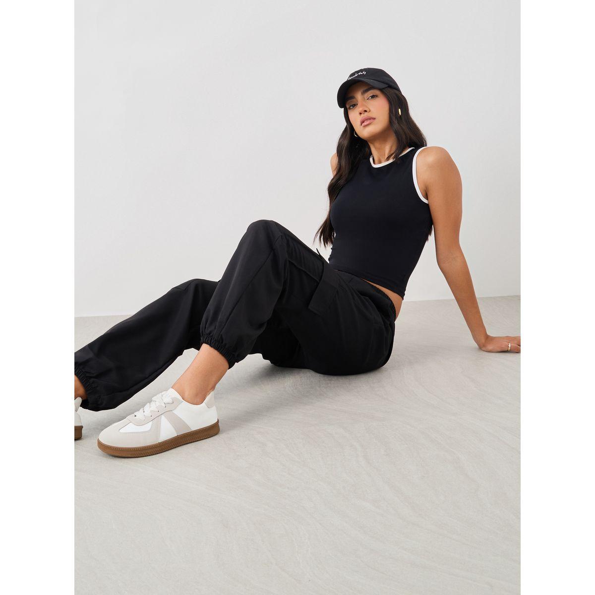 Styli Women Black Solid Elasticated Waistband Cargo Pants-women-clothing-bottoms-trousers-image-1