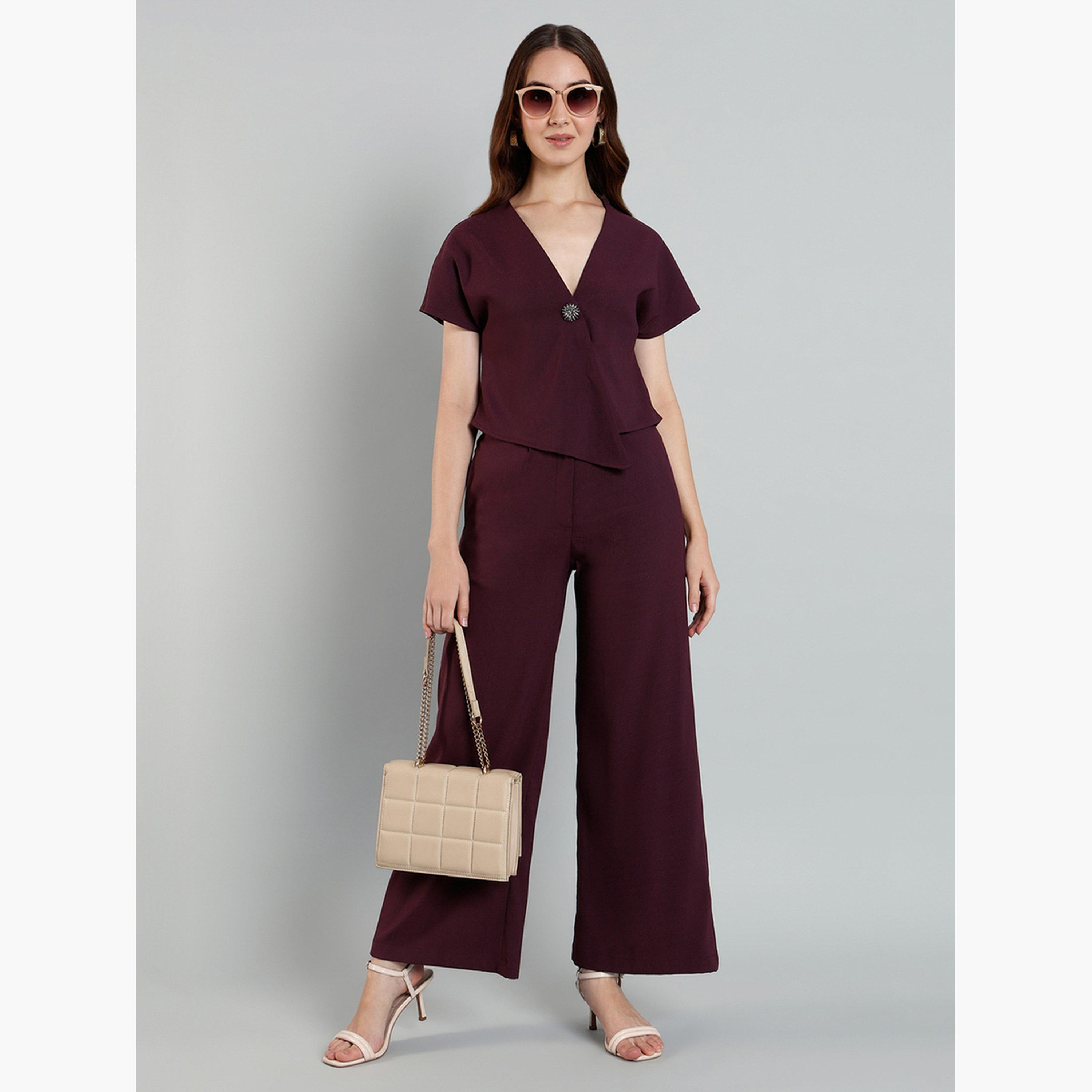 سيفا × ستايلي - بلوزة بتفاصيل بروش وبنطال واسع الساق-women-clothing-coordsets-image-1