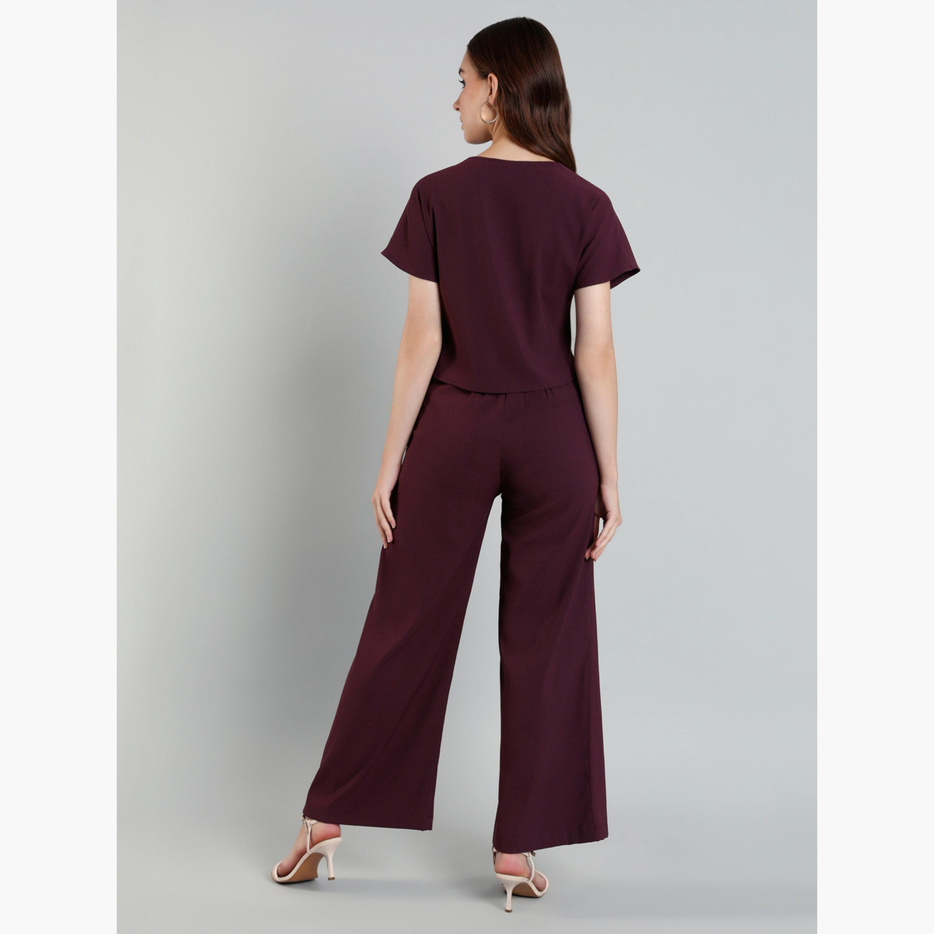 سيفا × ستايلي - بلوزة بتفاصيل بروش وبنطال واسع الساق-women-clothing-coordsets-image-5