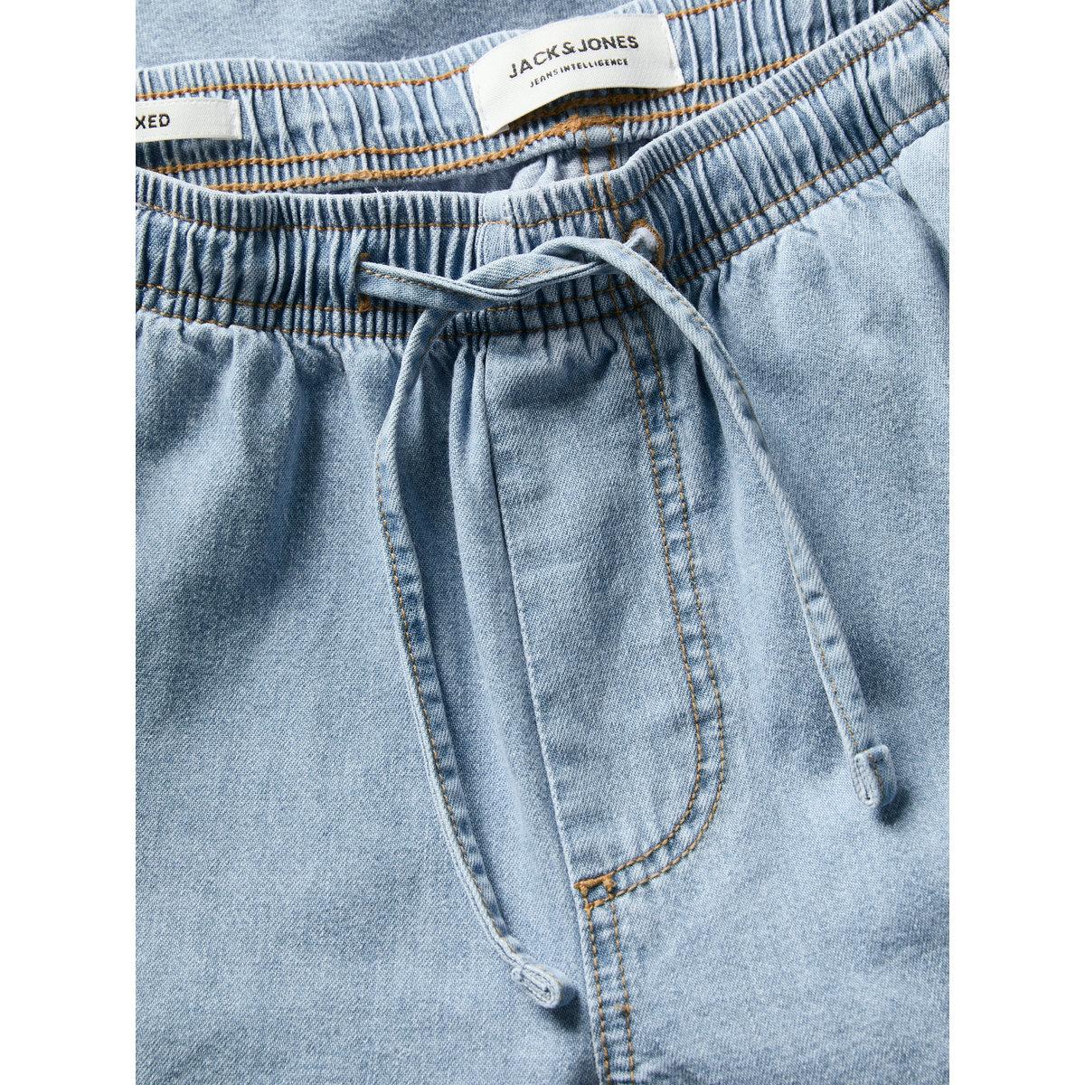 جوغر دنيم بأرجل واسعة وأربطة-men-clothing-bottoms-joggers-image-2