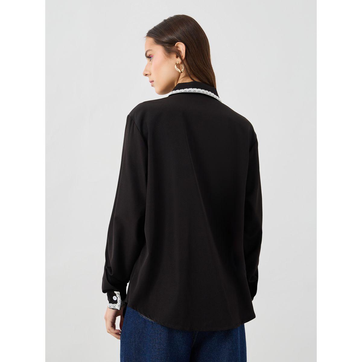بلوزة فضفاضة سادة بتفاصيل دانتيل وأكمام طويلة-women-clothing-shirtsandblouses-shirts-image-5