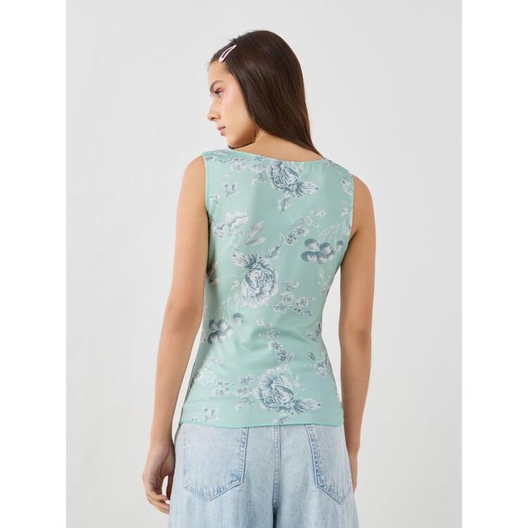 بلوزة بلا أكمام مطبعة بزهور مع تفاصيل ملفوفة-women-clothing-shirtsandblouses-blouses-image-4