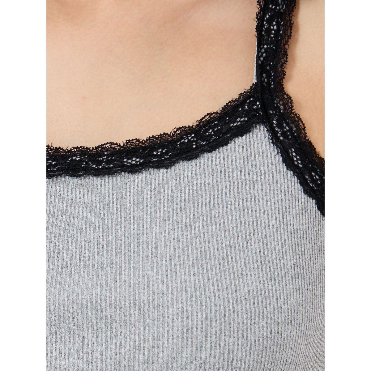 Styli Texture Lace Trim Strappy Cami Top-women-clothing-tshirts-image-3