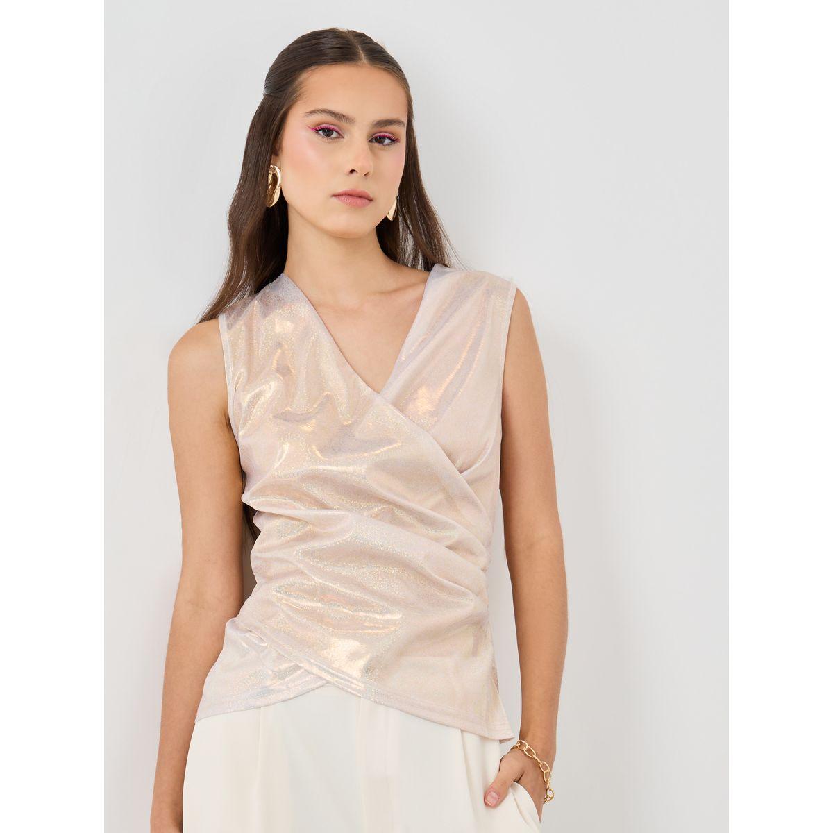 بلوزة بلا أكمام بنمط لف وتفاصيل مُجمعة-women-clothing-shirtsandblouses-blouses-image-1