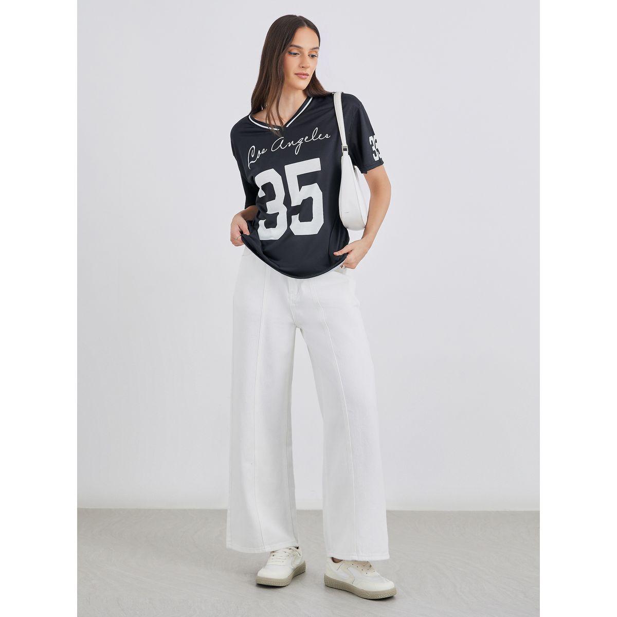 Styli Women Black Graphic Print V Neck Oversized T-Shirt-women-clothing-tshirts-image-2