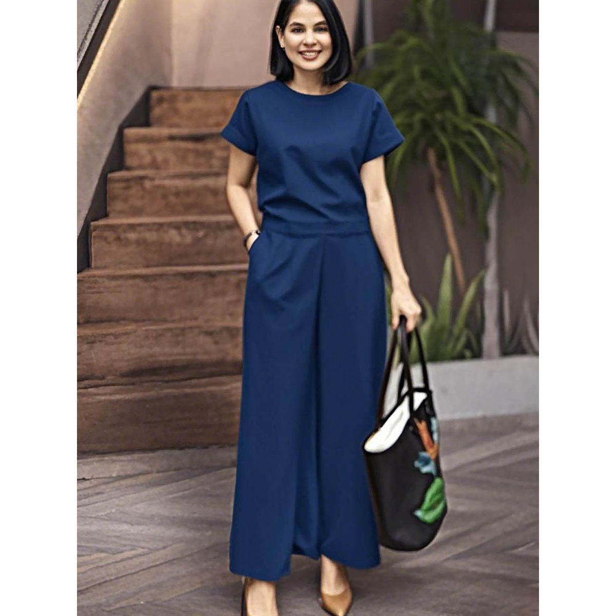طقم منسق من بنطال بأرجل واسعة وبلوزة بأكمام قصيرة-women-clothing-coordsets-image-2