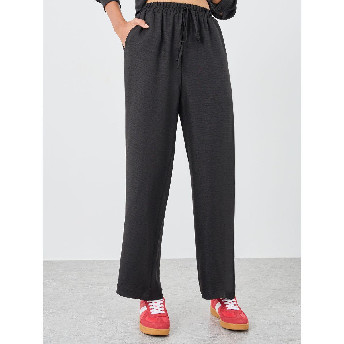 طقم منسق من بنطال وقميص بجيب على الصدر-women-clothing-coordsets-image-4