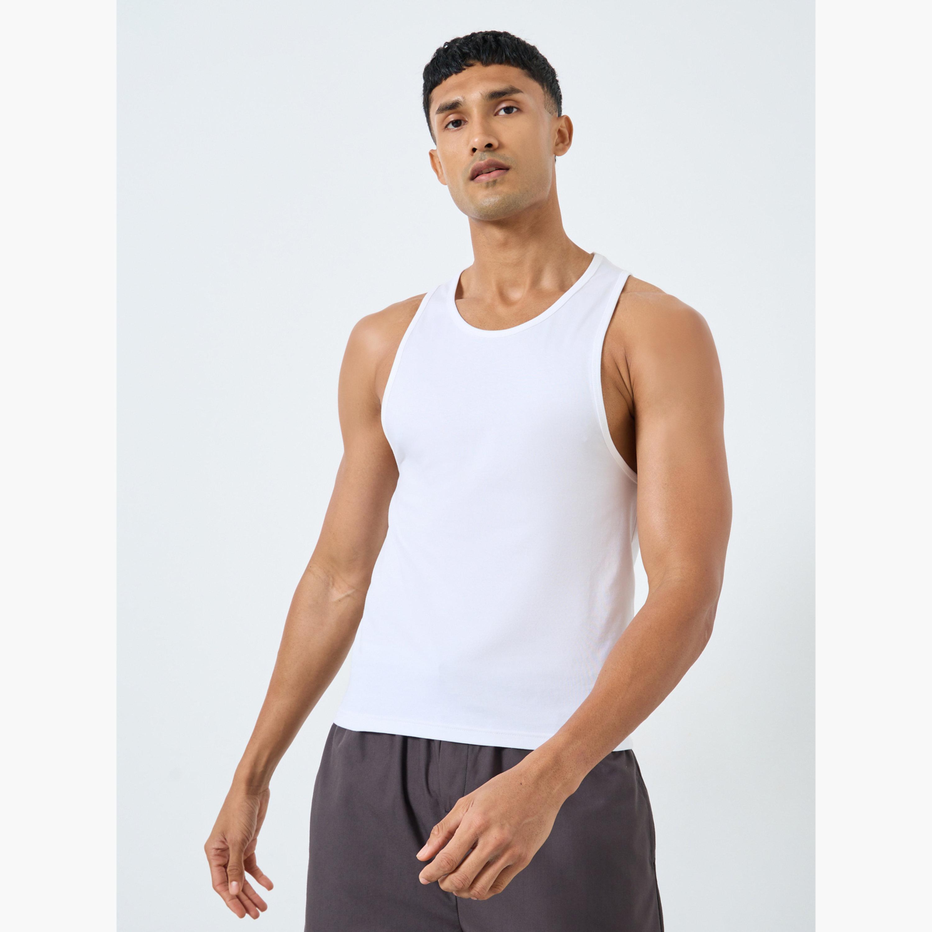 ستايلي - عبوة من 3 قطع - سترة قطنية مطاطية برقبة دائرية-men-clothing-innerwear-vests-image-5