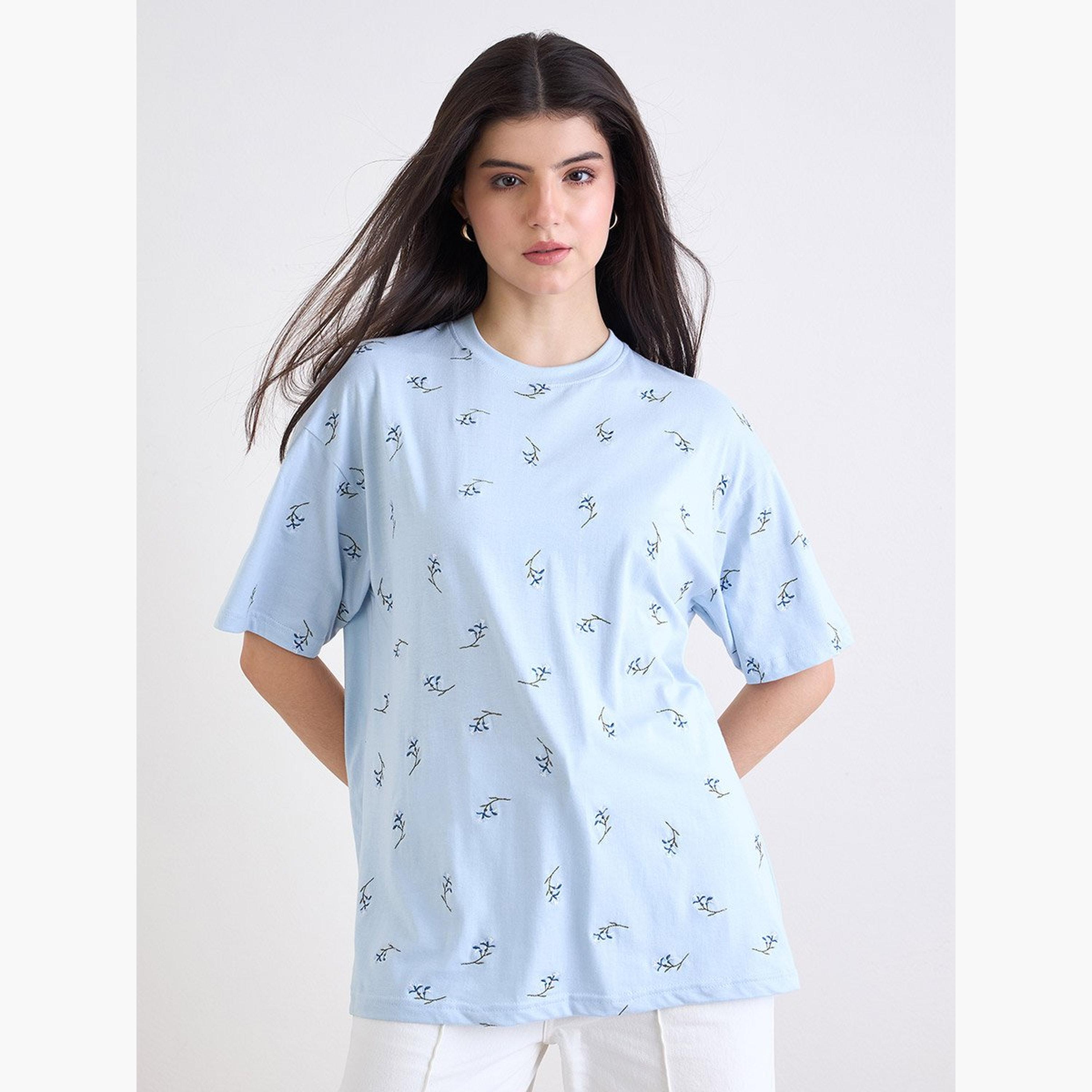 ستايلي - تي شيرت أزرق مطرز بالزهور مقاس كبير-women-clothing-tshirts-image-1