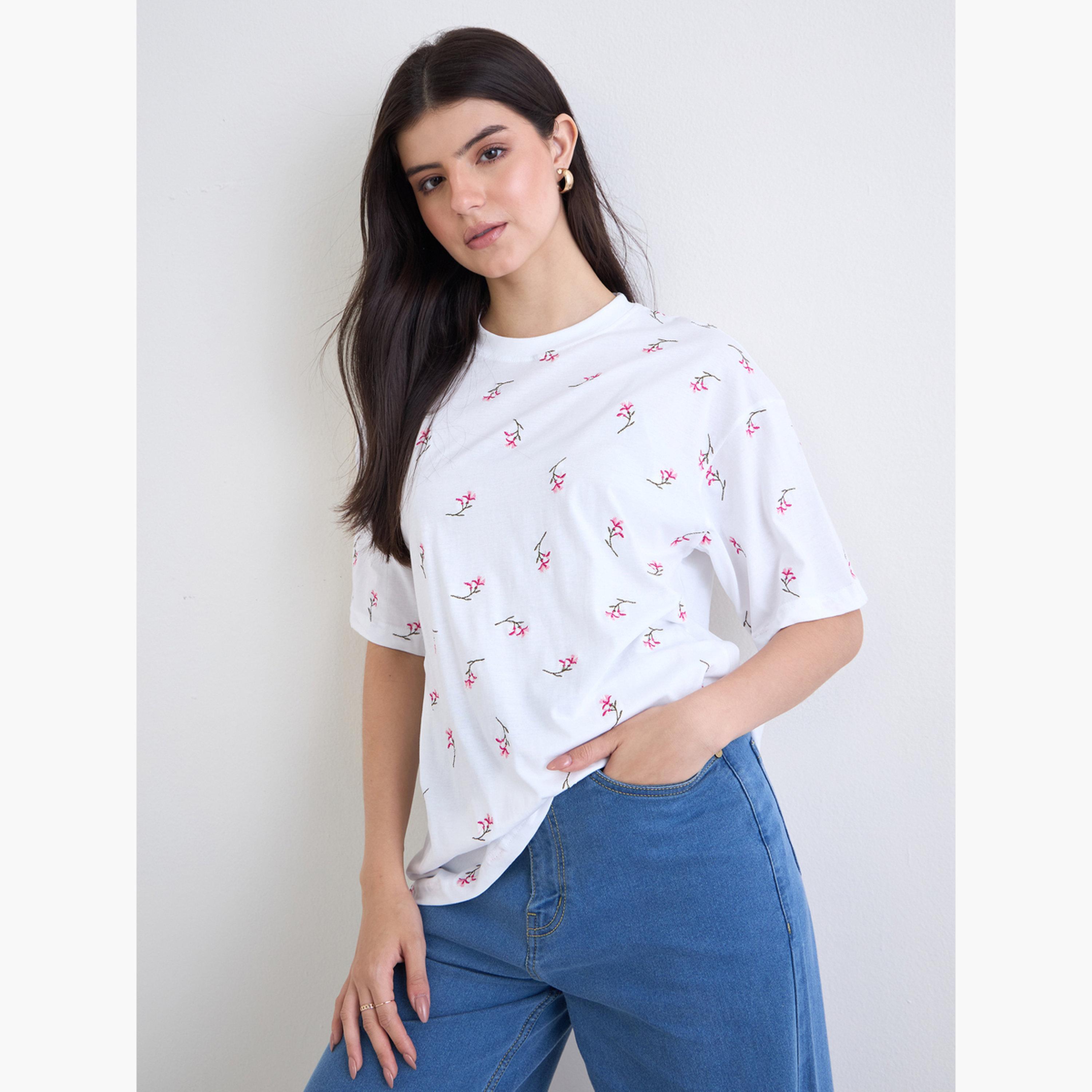 Styli White Embroidered Floral Oversized T-Shirt-women-clothing-tshirts-image-3