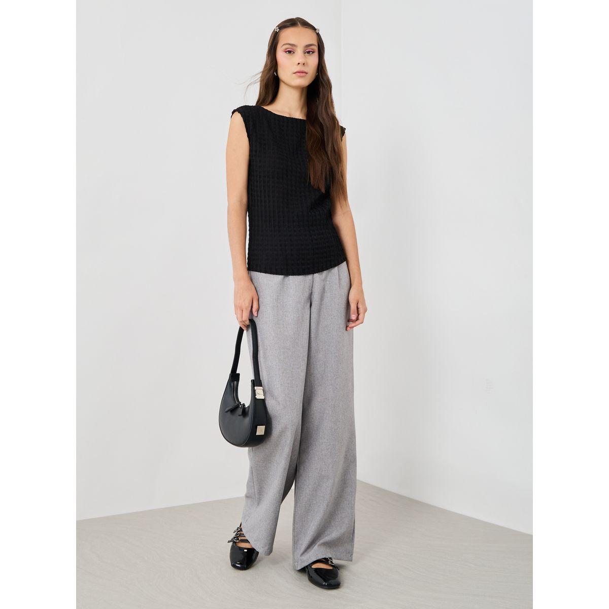 Styli Textured Sleeveless Knitted Top-women-clothing-tshirts-image-2