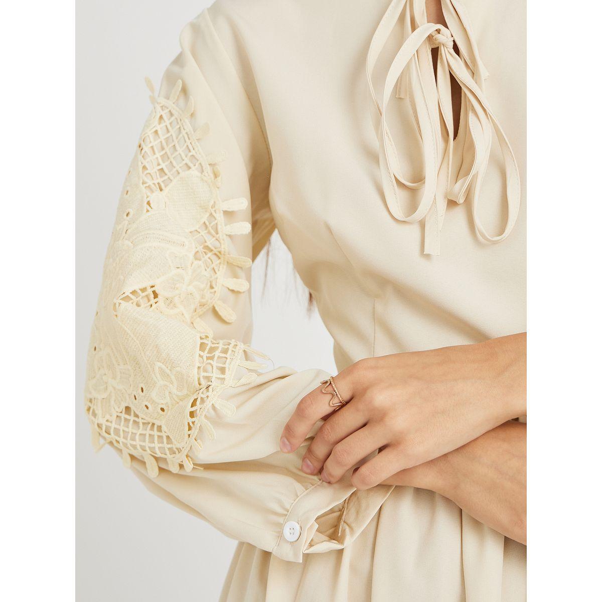 فستان ميدي سادة بأكمام بالون ودانتيل مع أربطة-women-clothing-dresses-image-4