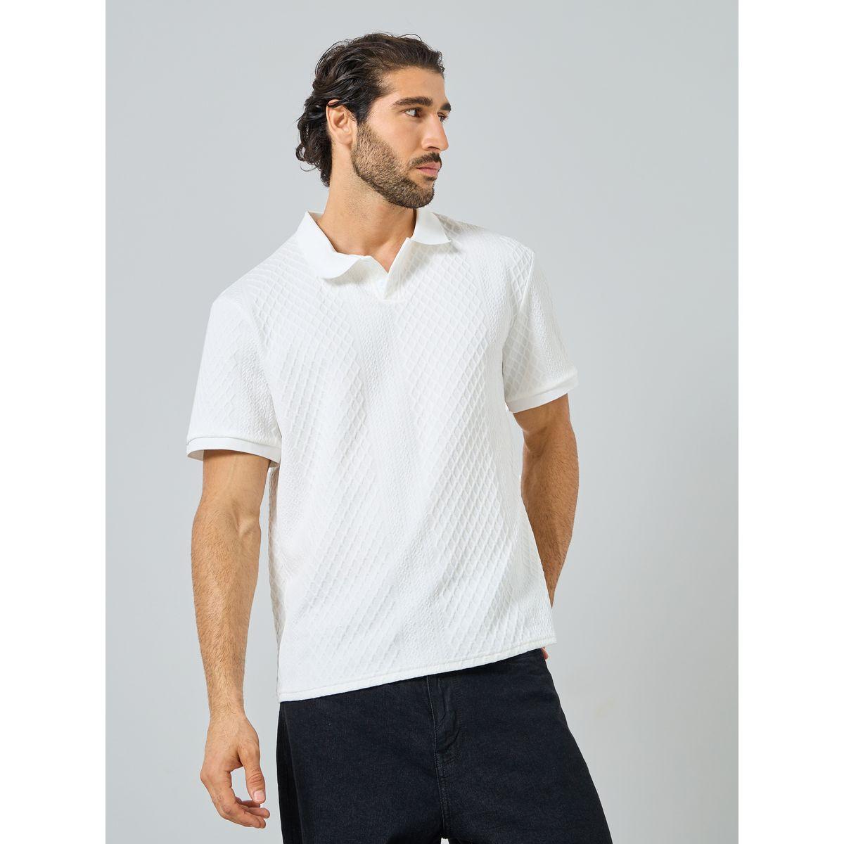 تيشيرت بولو بقصة عادية وتفاصيل بارزة الملمس-men-clothing-tshirtsandpolos-polos-image-3