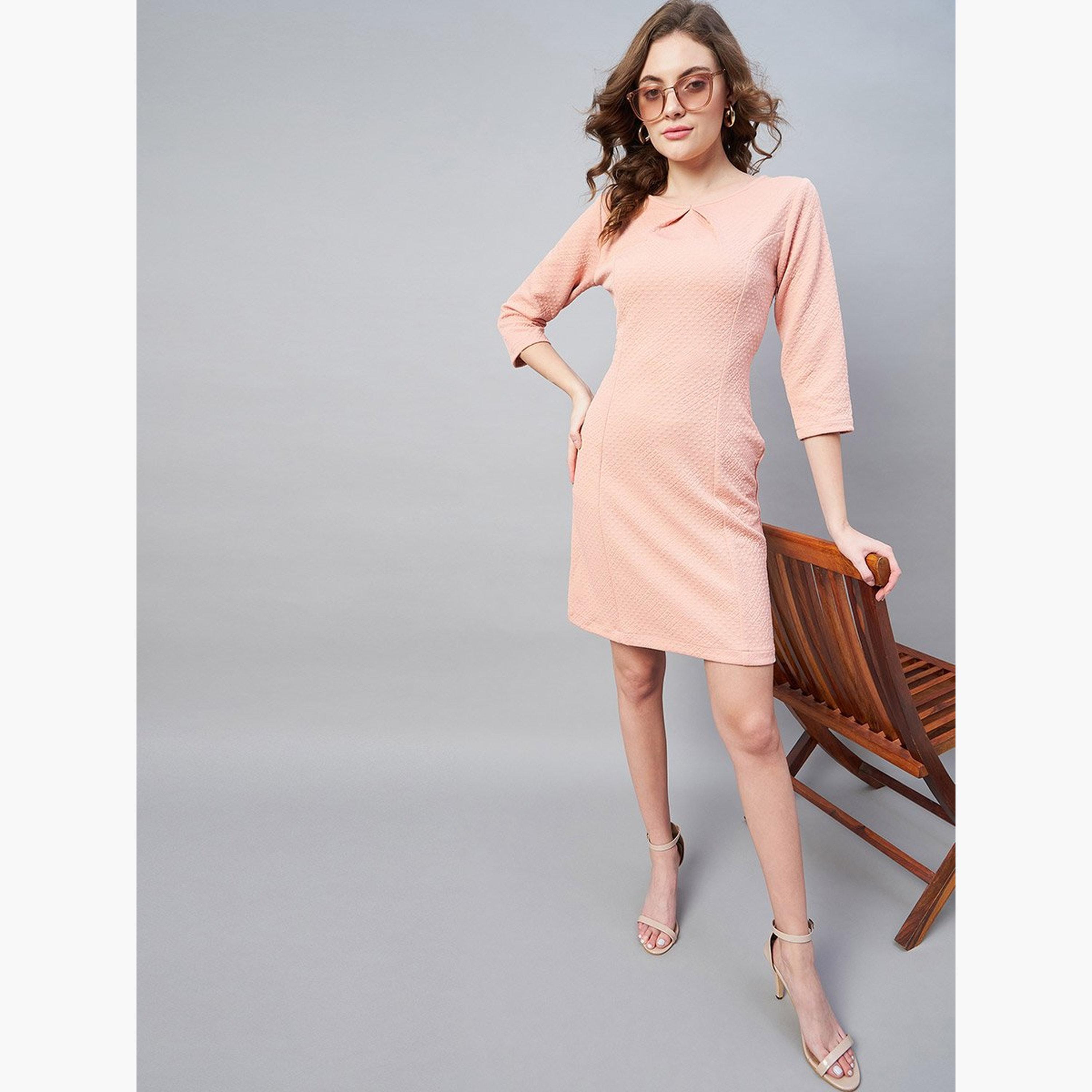 ستايل ستون × ستايلي - فستان قصير من قماش الجاكار المزخرف برقبة دائرية-women-clothing-dresses-image-3