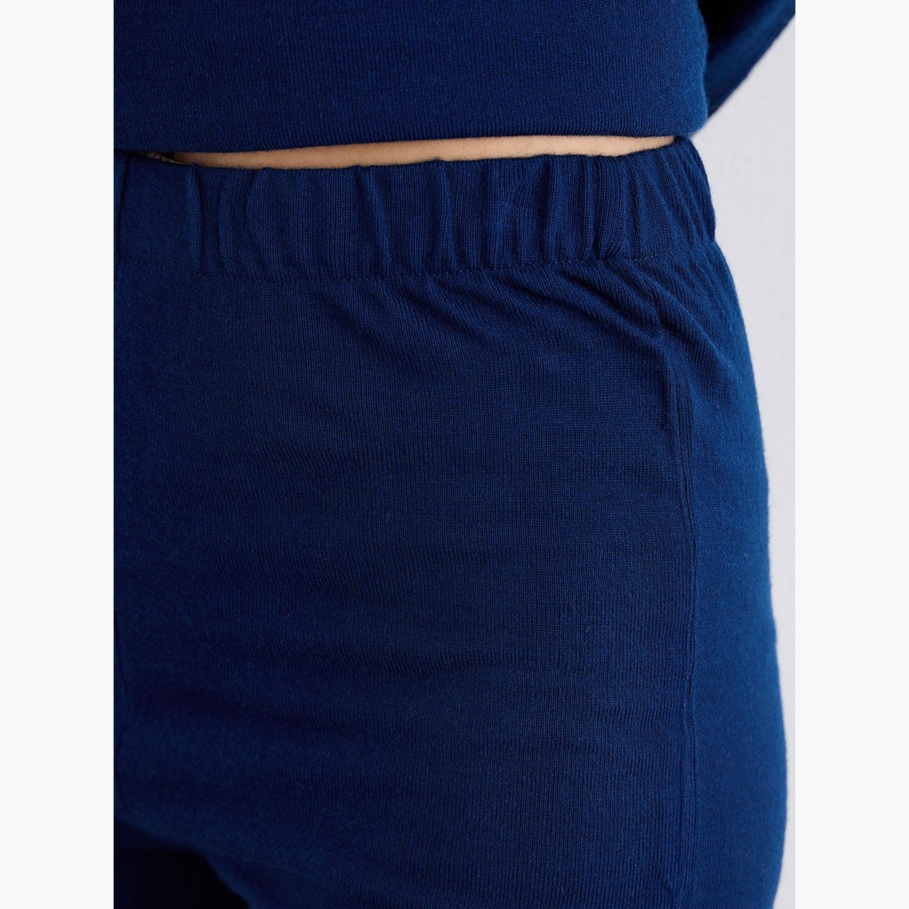 Amirah X Styli Women Draped Knit Top and Pants Winter Modest Set-women-arabicclothing-sets-image-6