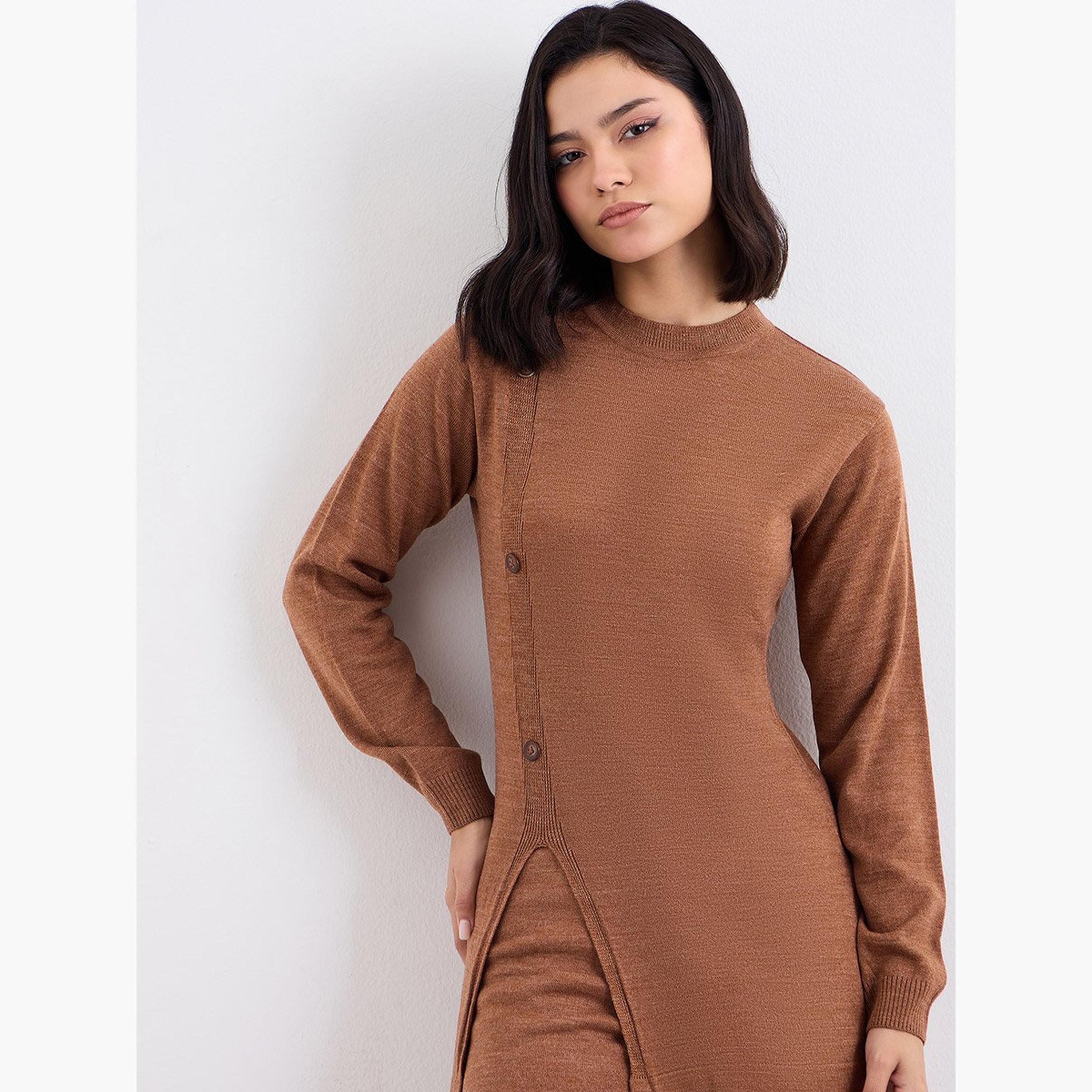 Amirah X Styli Women Longline Knit Top and Pants Modest Set-women-arabicclothing-sets-image-3