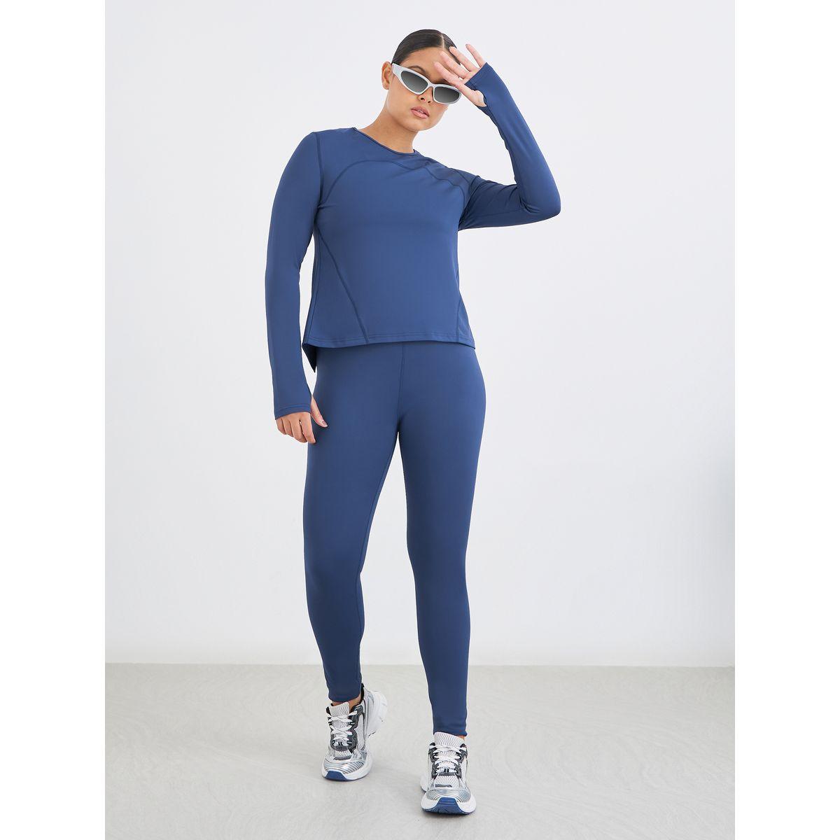 طقم منسق من ليقنز وبلوزة بتفاصيل شق-women-clothing-sportswearandactivewear-trackpantsandtracksuits-image-2