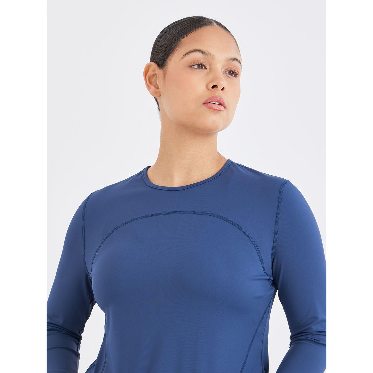طقم منسق من ليقنز وبلوزة بتفاصيل شق-women-clothing-sportswearandactivewear-trackpantsandtracksuits-image-4