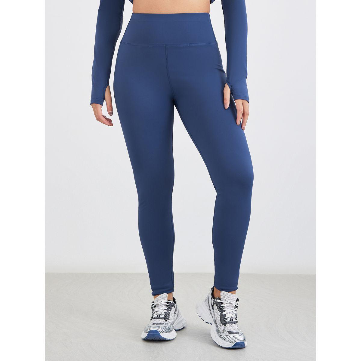 طقم منسق من ليقنز وبلوزة بتفاصيل شق-women-clothing-sportswearandactivewear-trackpantsandtracksuits-image-5