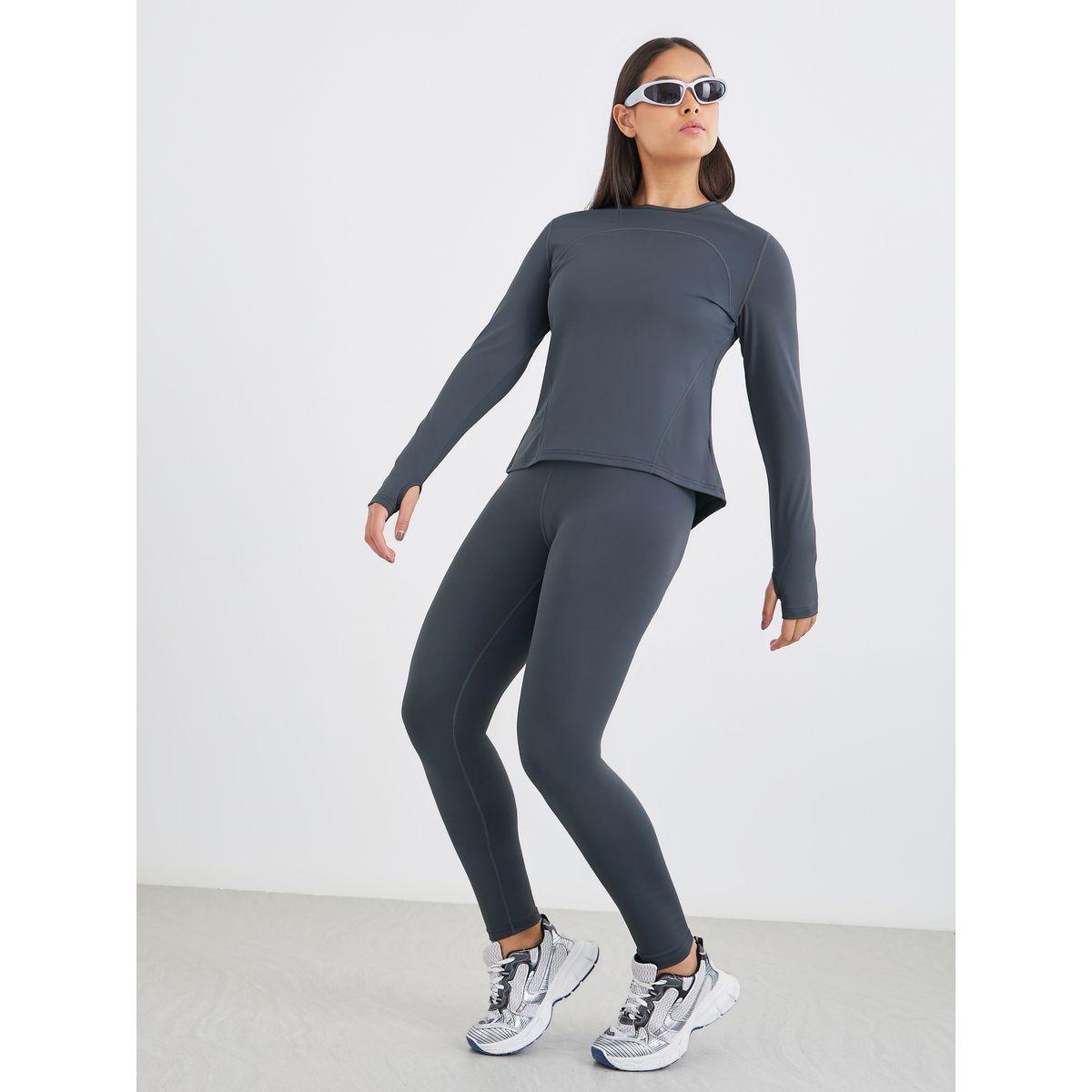 Styli Back Split Hem Detail Top and Leggings Set-women-clothing-sportswearandactivewear-trackpantsandtracksuits-image-2