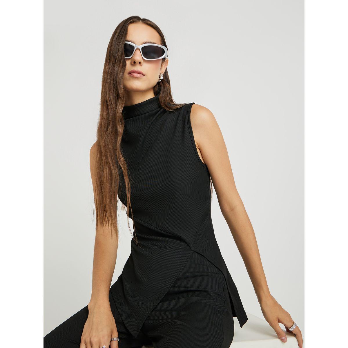 مجموعة من بنطال وبلوزة بياقة عالية-women-clothing-coordsets-image-1