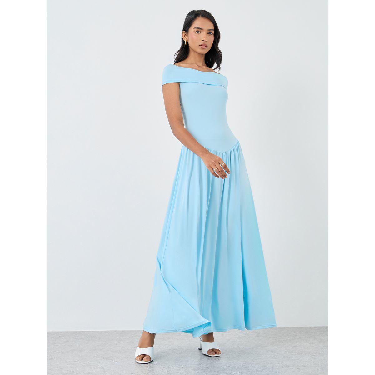 فستان طويل سادة بأكتاف مكشوفة وتفاصيل مُجمعة-women-clothing-dresses-image-1