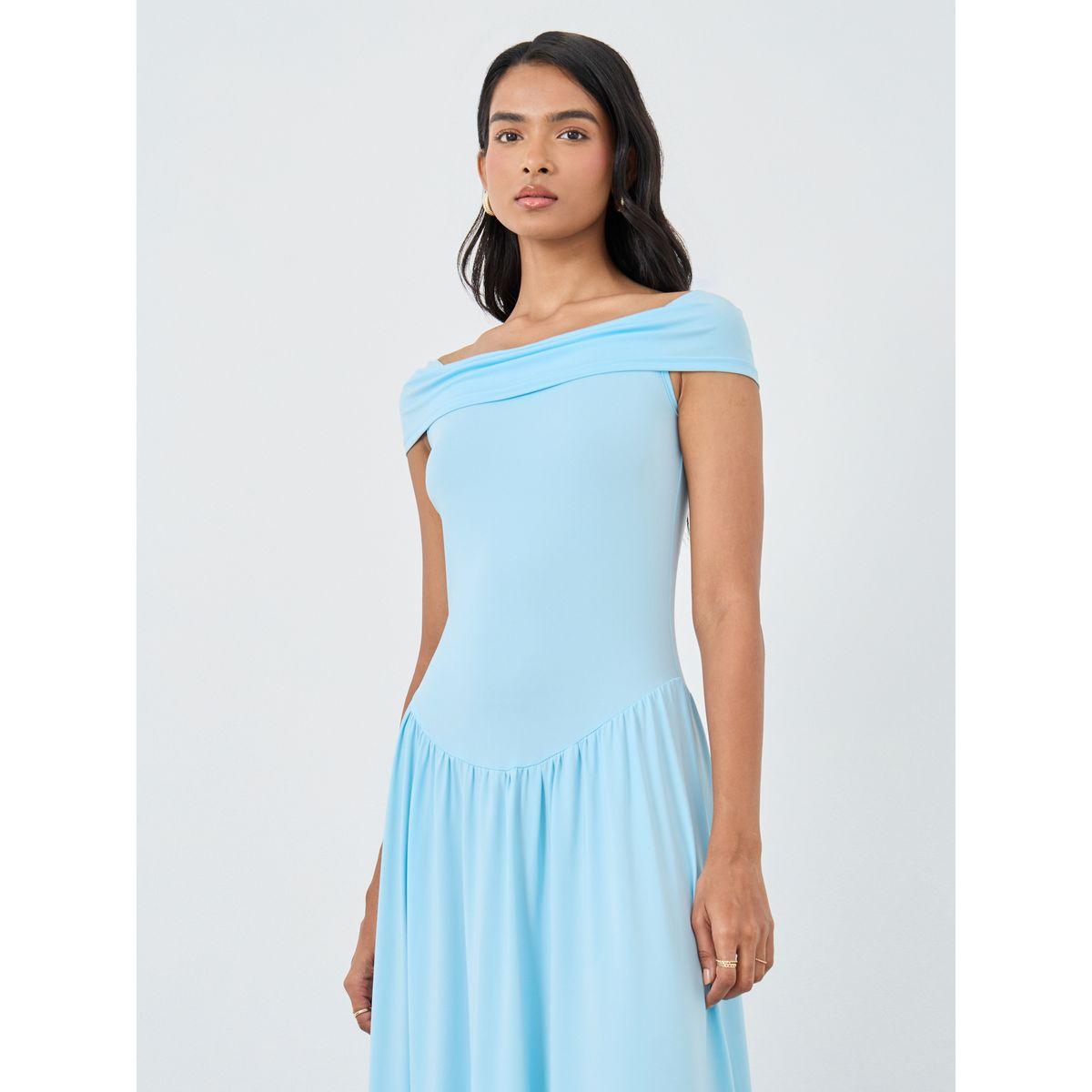 فستان طويل سادة بأكتاف مكشوفة وتفاصيل مُجمعة-women-clothing-dresses-image-3