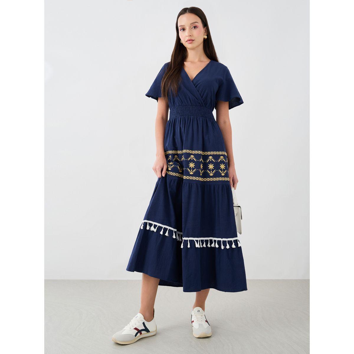 Styli Foil Printed Tassel Trim Short Sleeve A-Line Midi Dress-women-clothing-dresses-image-1