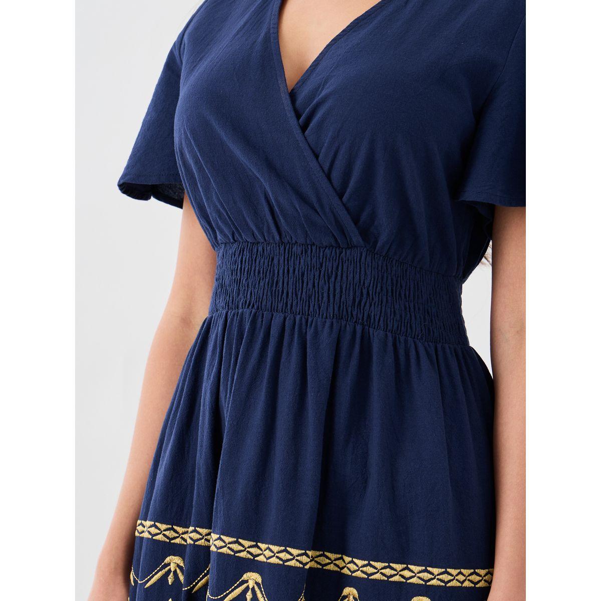 Styli Foil Printed Tassel Trim Short Sleeve A-Line Midi Dress-women-clothing-dresses-image-3