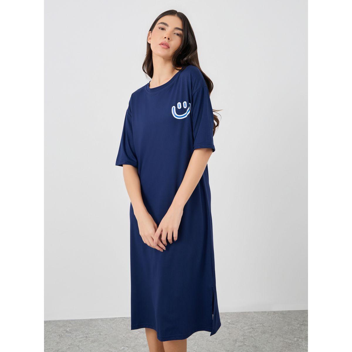 Styli Graphic Print Short Sleeve Side Slit Nightdress-women-clothing-nightwear-nighties-image-3