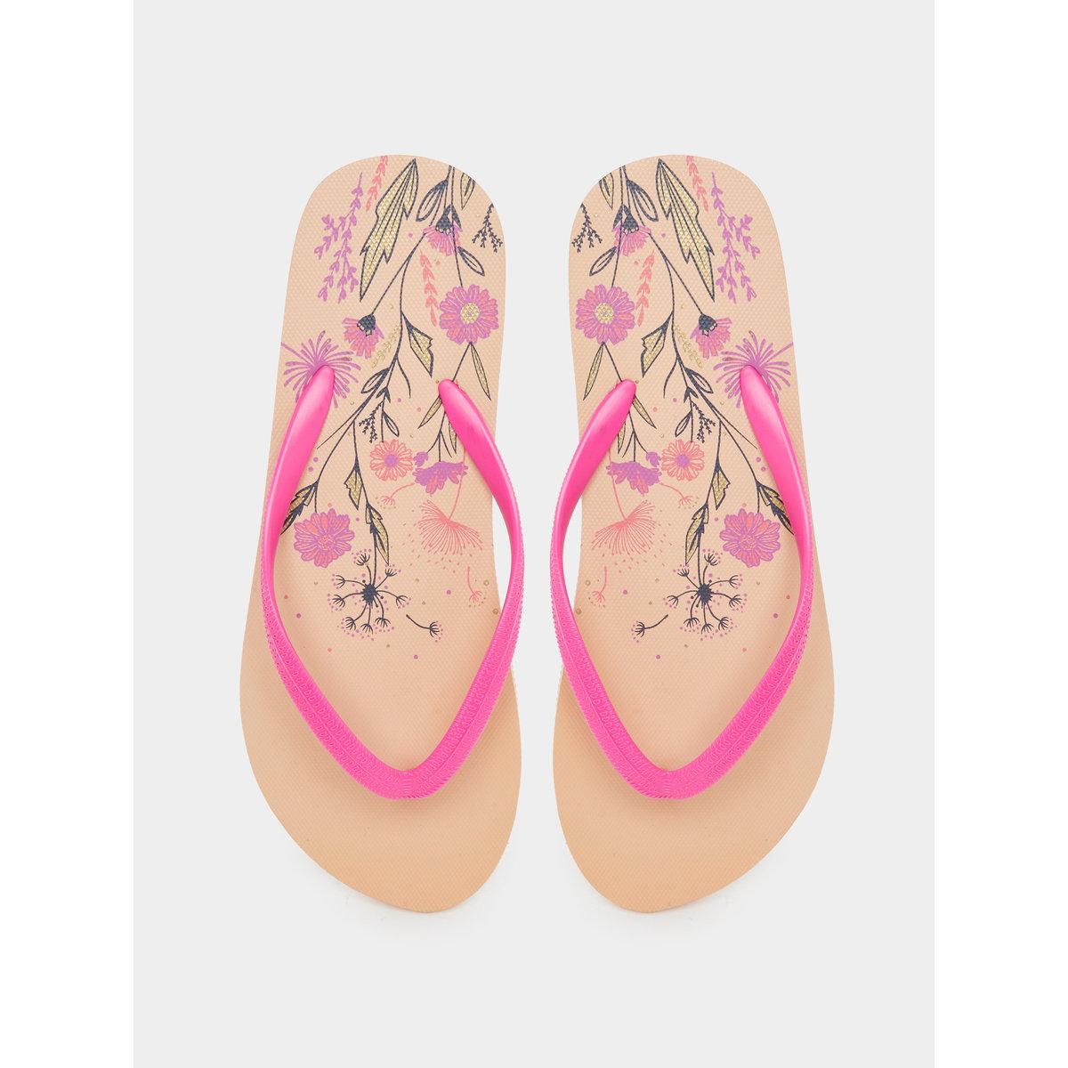 شبشب بطبعة زهور-women-shoes-flipflopsandslides-image-5
