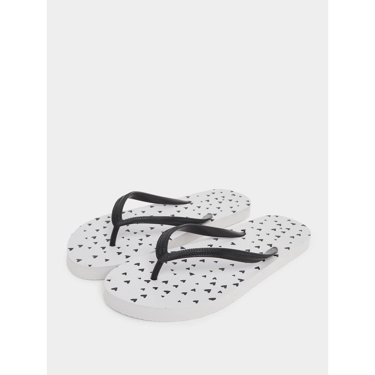 شبشب بطبعة قلوب-women-shoes-flipflopsandslides-image-2