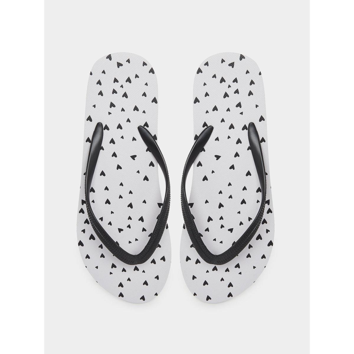 شبشب بطبعة قلوب-women-shoes-flipflopsandslides-image-6