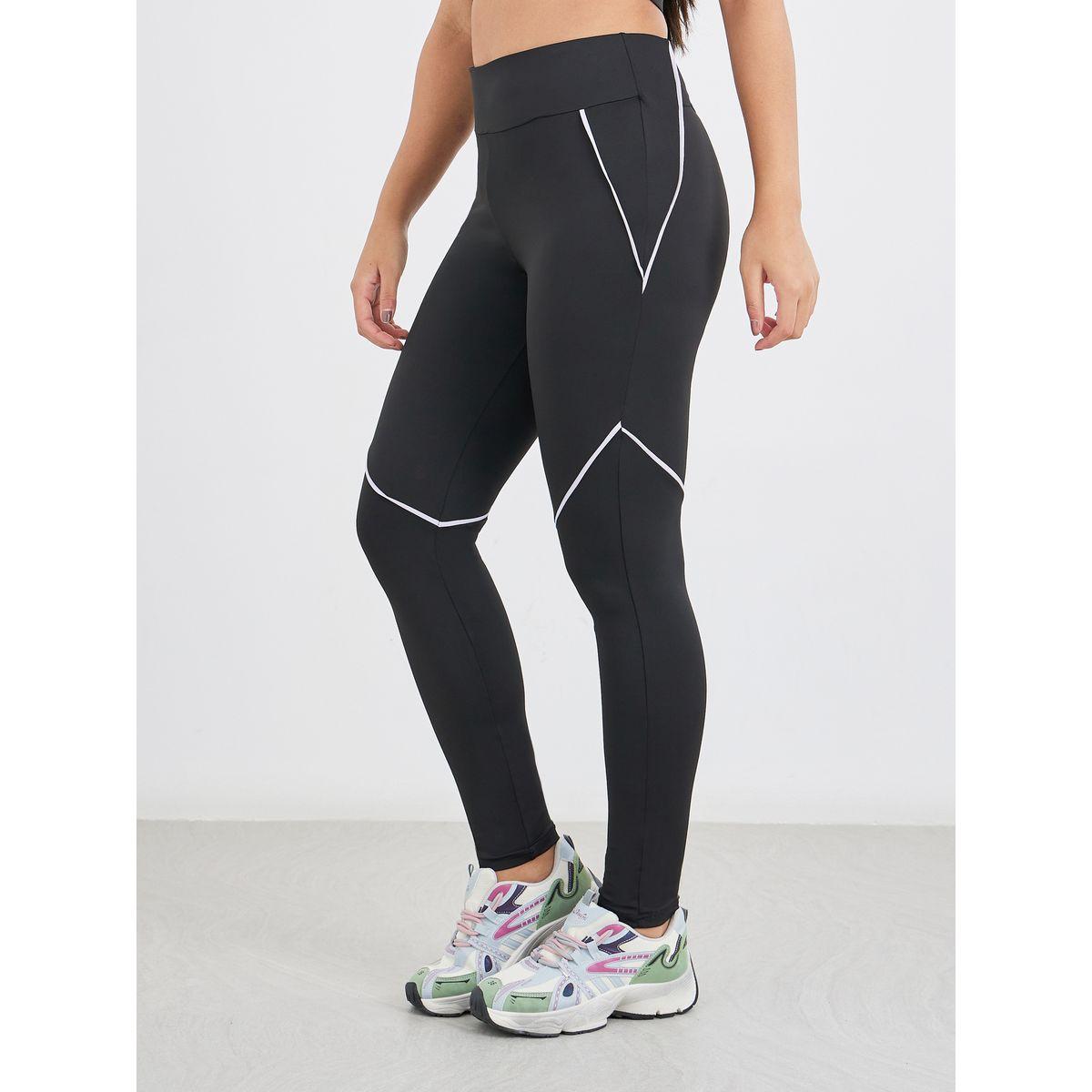 طقم من ليقنز وصدرية رياضية وبلوزة بدون أكمام-women-clothing-sportswearandactivewear-trackpantsandtracksuits-image-7