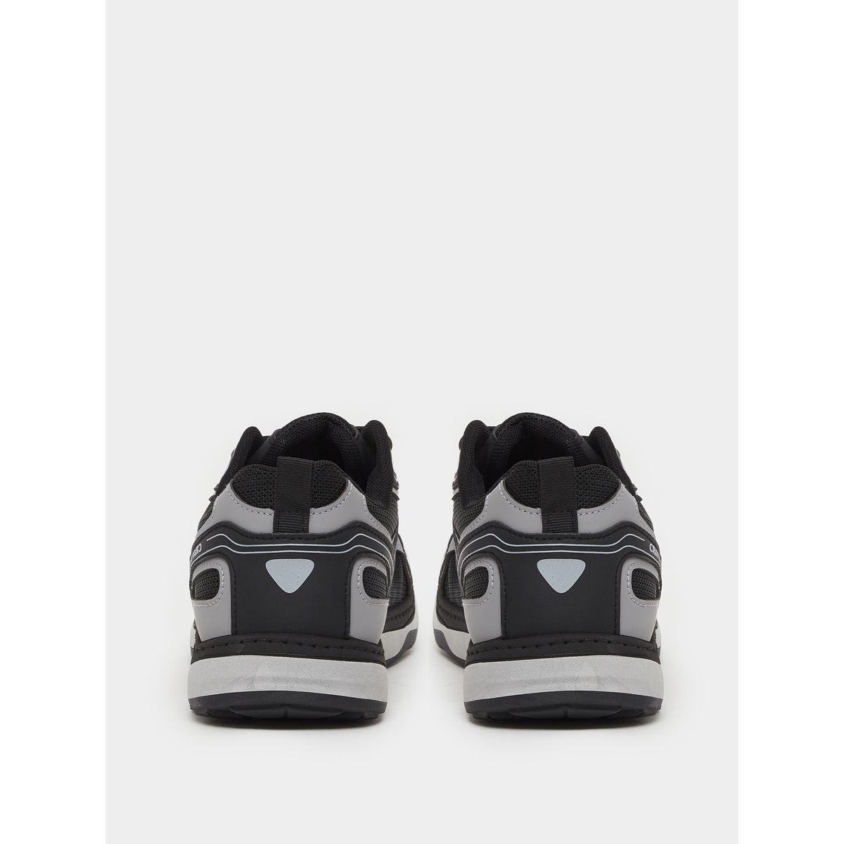 حذاء سنيكرز بنمط كتل الالوان ورباط غلق-men-shoes-sneakers-image-4