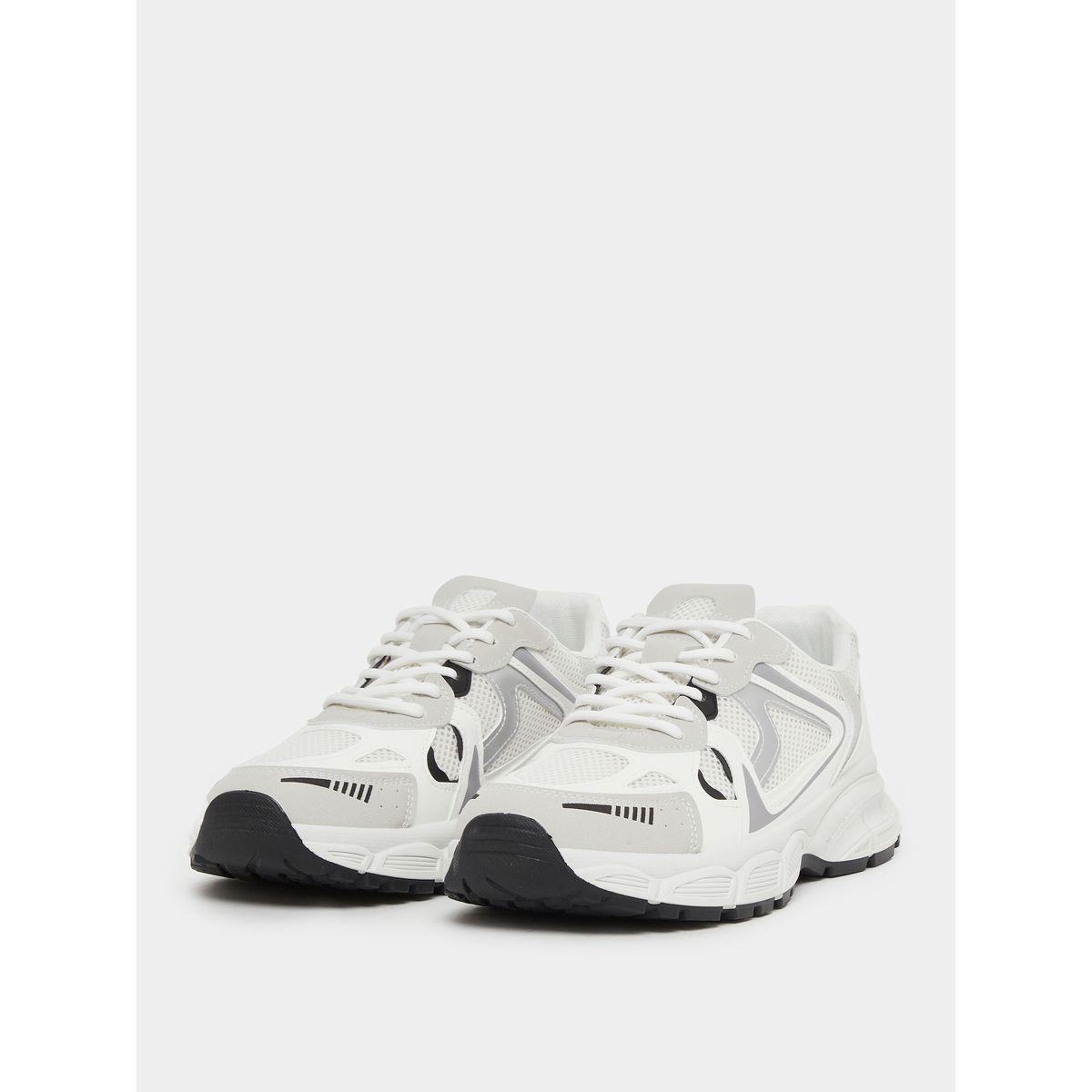 حذاء سنيكرز بنعل شانكي ورباط غلق-men-shoes-sneakers-image-2