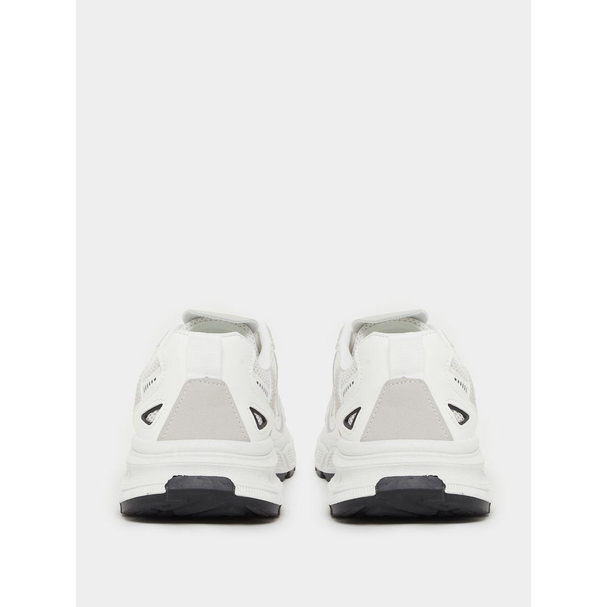 حذاء سنيكرز بنعل شانكي ورباط غلق-men-shoes-sneakers-image-4
