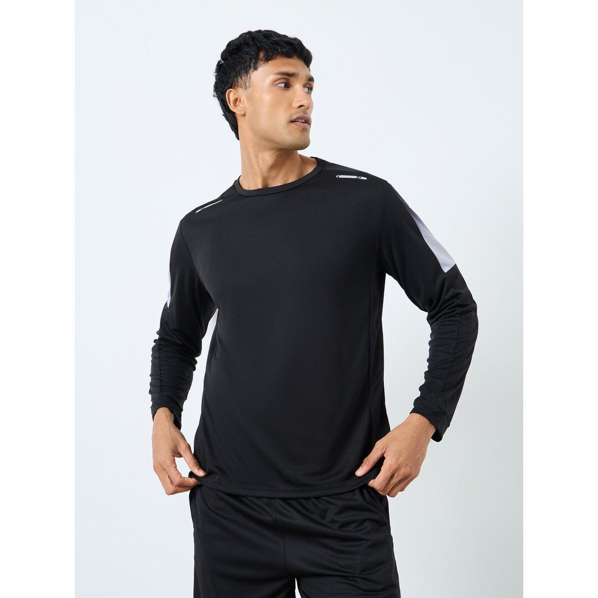مجموعة من 3 - تيشيرت وشورت مع بنطال-men-clothing-sportswearandactivewear-tracksuits-image-3