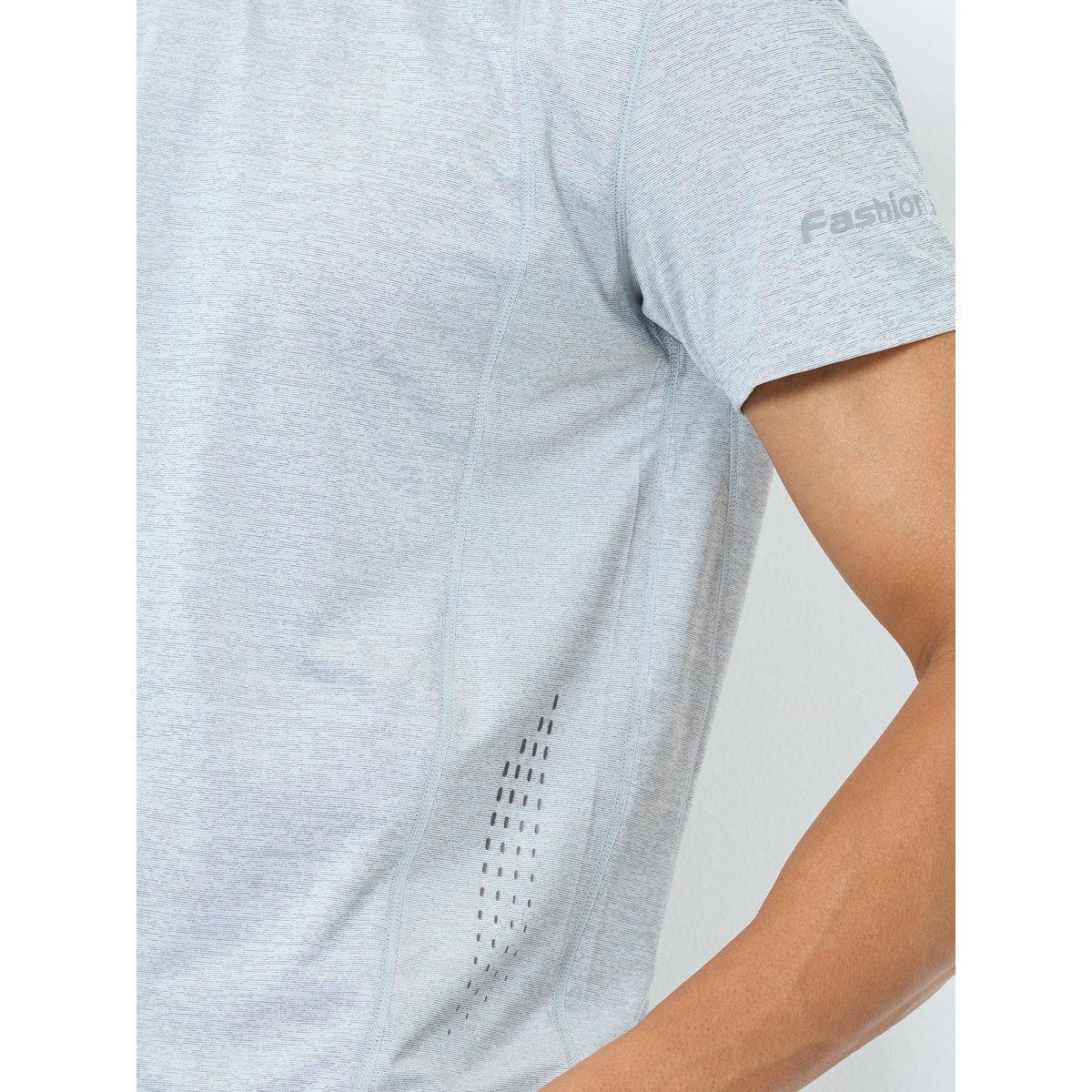 Styli Panel Detailing Quick Dry T-Shirt with Print Detail-men-clothing-sportswearandactivewear-tshirtsandpolos-image-3