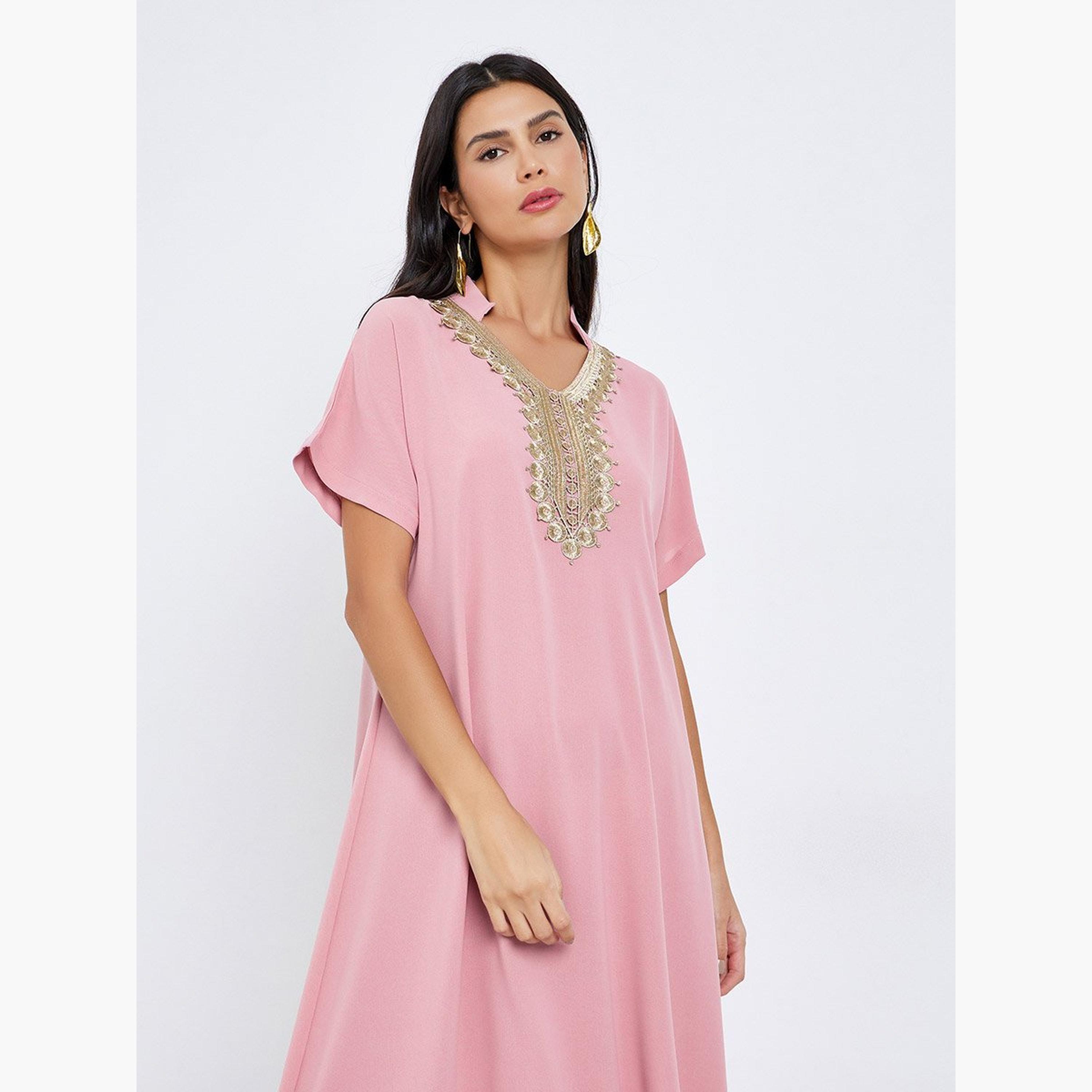 جلابية طويلة بتفاصيل دانتيل-women-arabicclothing-jalabiyas-image-2
