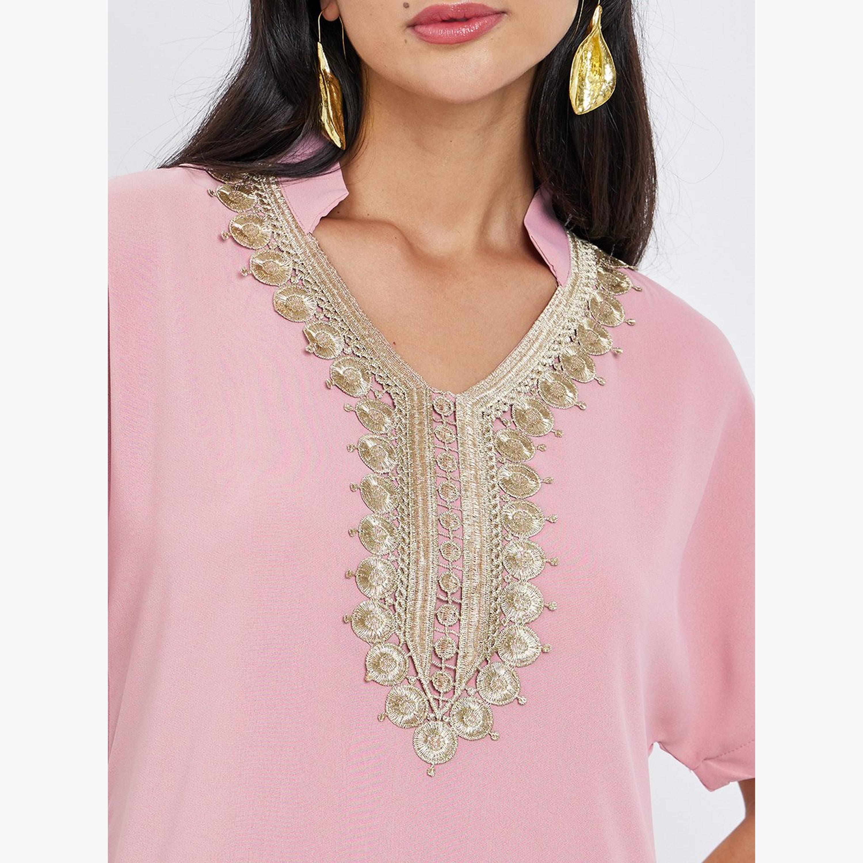 جلابية طويلة بتفاصيل دانتيل-women-arabicclothing-jalabiyas-image-3