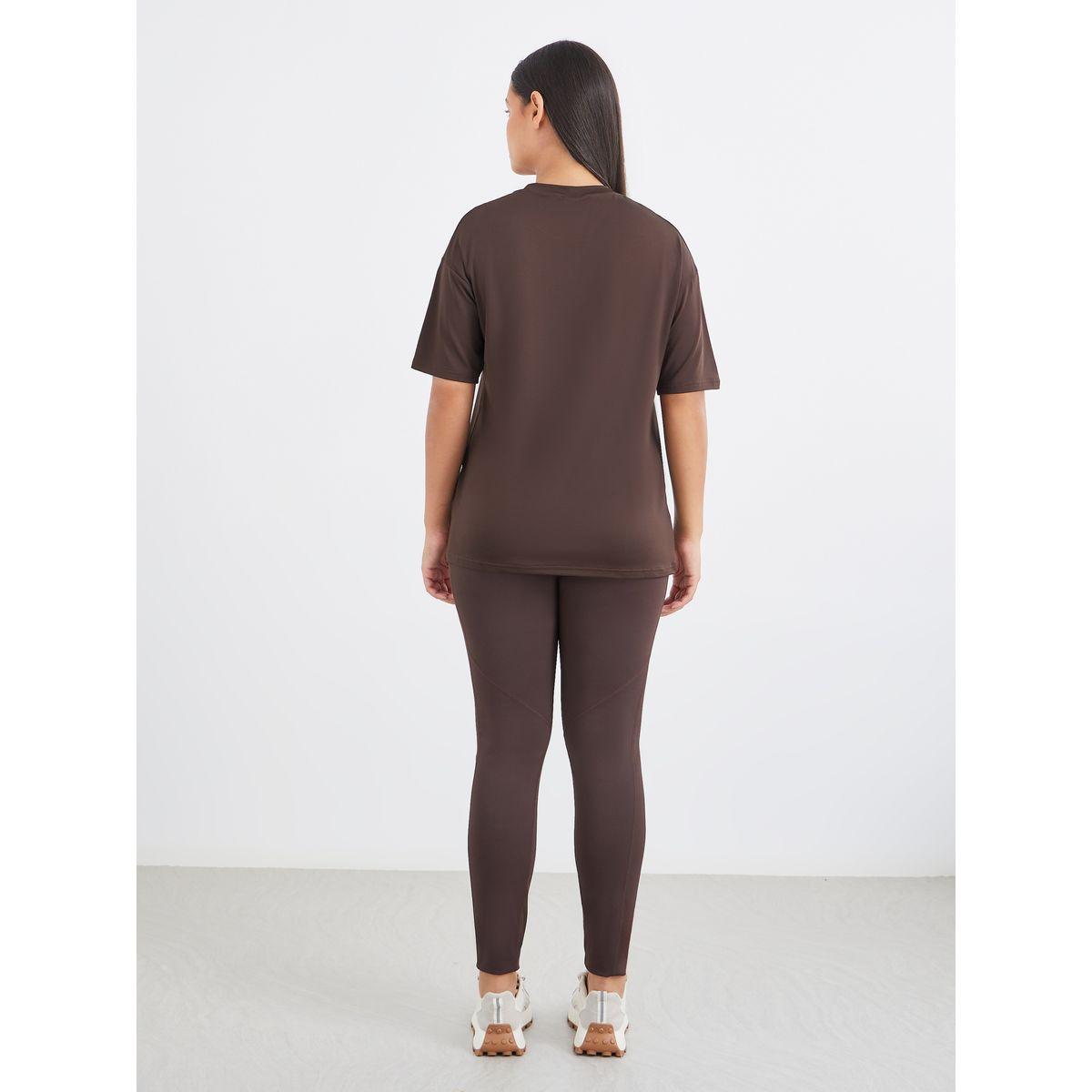 بلوزة رياضية بأكمام قصيرة وأكتاف منخفضة-women-clothing-sportswearandactivewear-tshirtsandvests-image-4