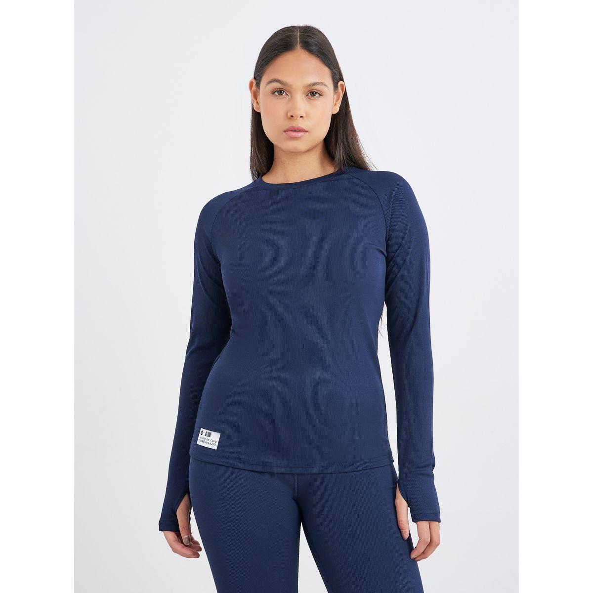 بلوزة بتفاصيل بارزة الملمس وأكمام طويلة-men-clothing-sportswearandactivewear-tshirtsandpolos-image-2