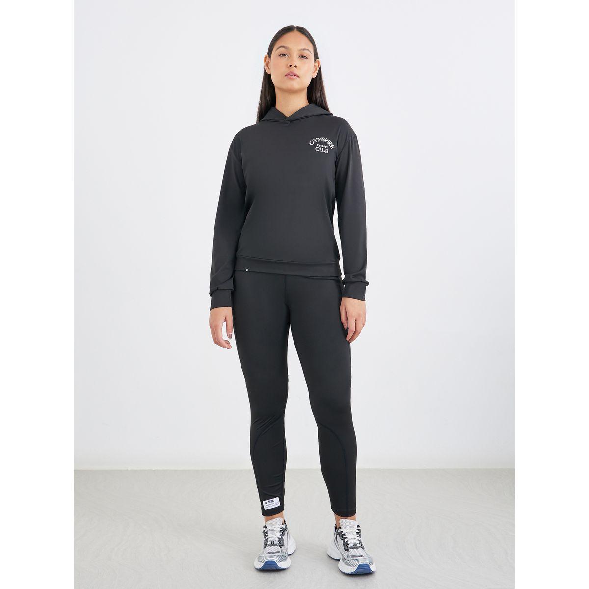 بلوزة بطبعة كتابة وياقة هودي وأكمام طويلة-men-clothing-sportswearandactivewear-tshirtsandpolos-image-1