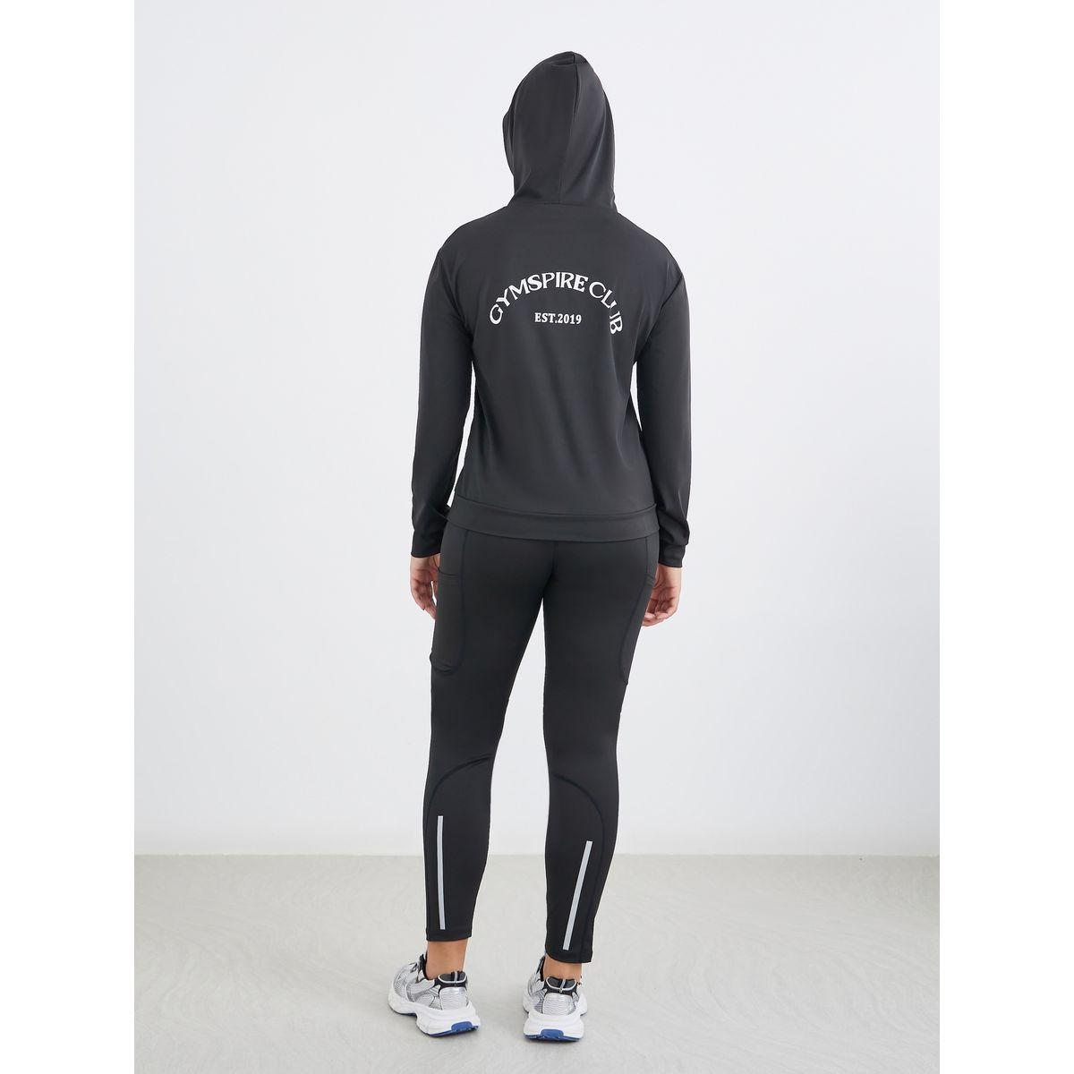 بلوزة بطبعة كتابة وياقة هودي وأكمام طويلة-men-clothing-sportswearandactivewear-tshirtsandpolos-image-7
