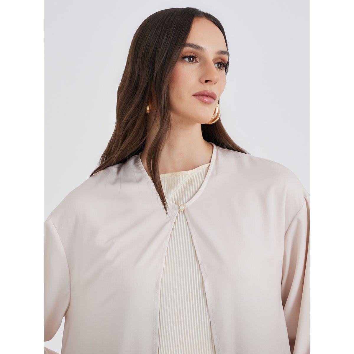 Amirah X Styli Ombre Look Abaya with Single Button Detail-women-arabicclothing-abayas-image-4