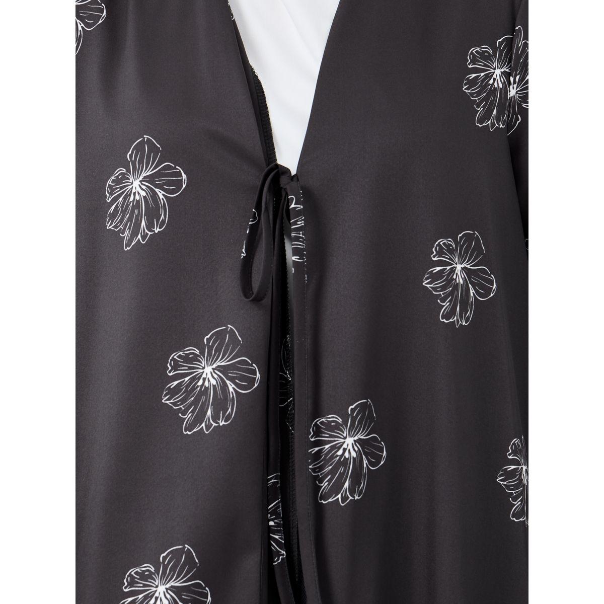 أميرة x ستايلي عباية بطبعة زهور وتفاصيل ربطة-women-arabicclothing-abayas-image-3
