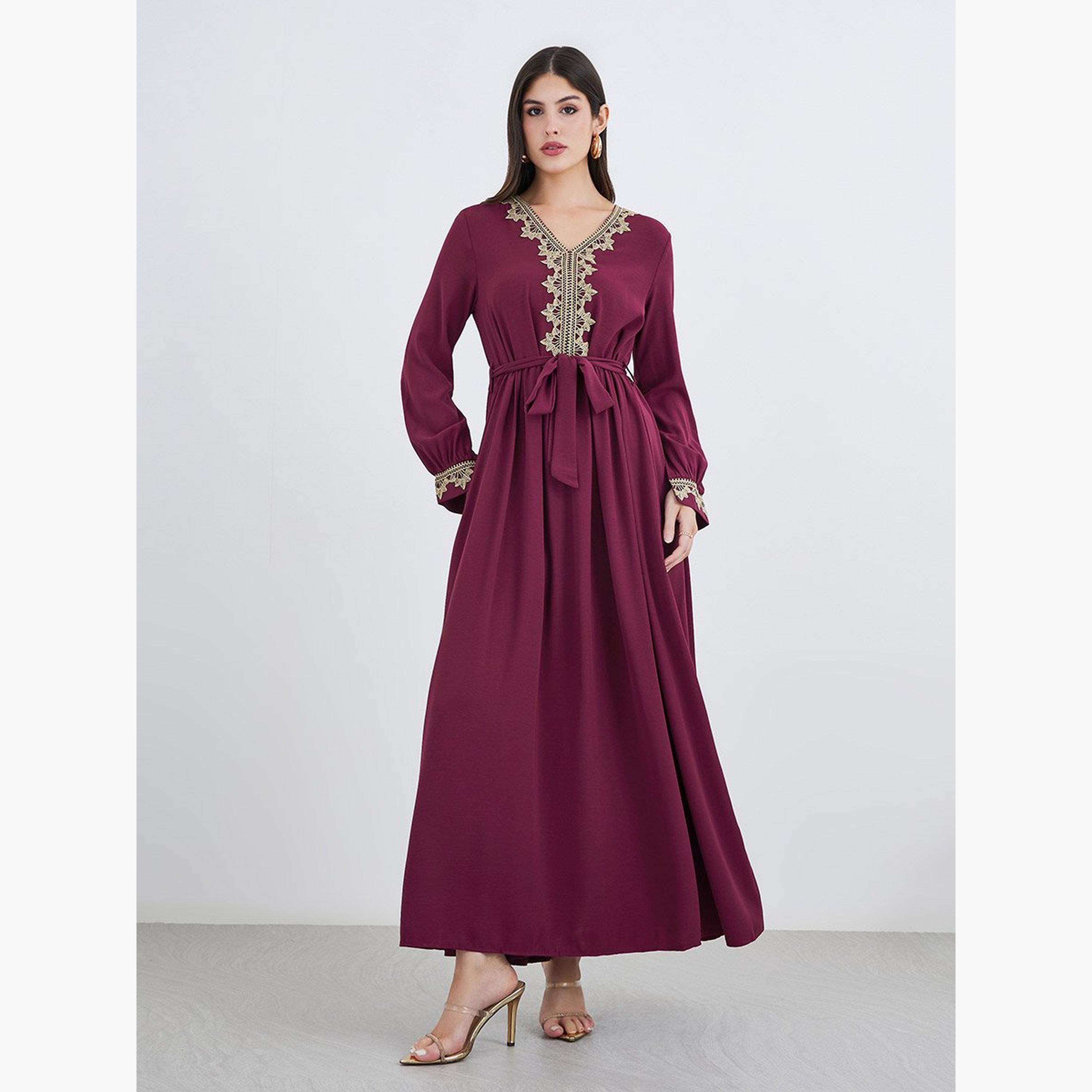 أميرة x ستايلي جلابية بتفاصيل دانتيل مع حزام-women-arabicclothing-jalabiyas-image-2
