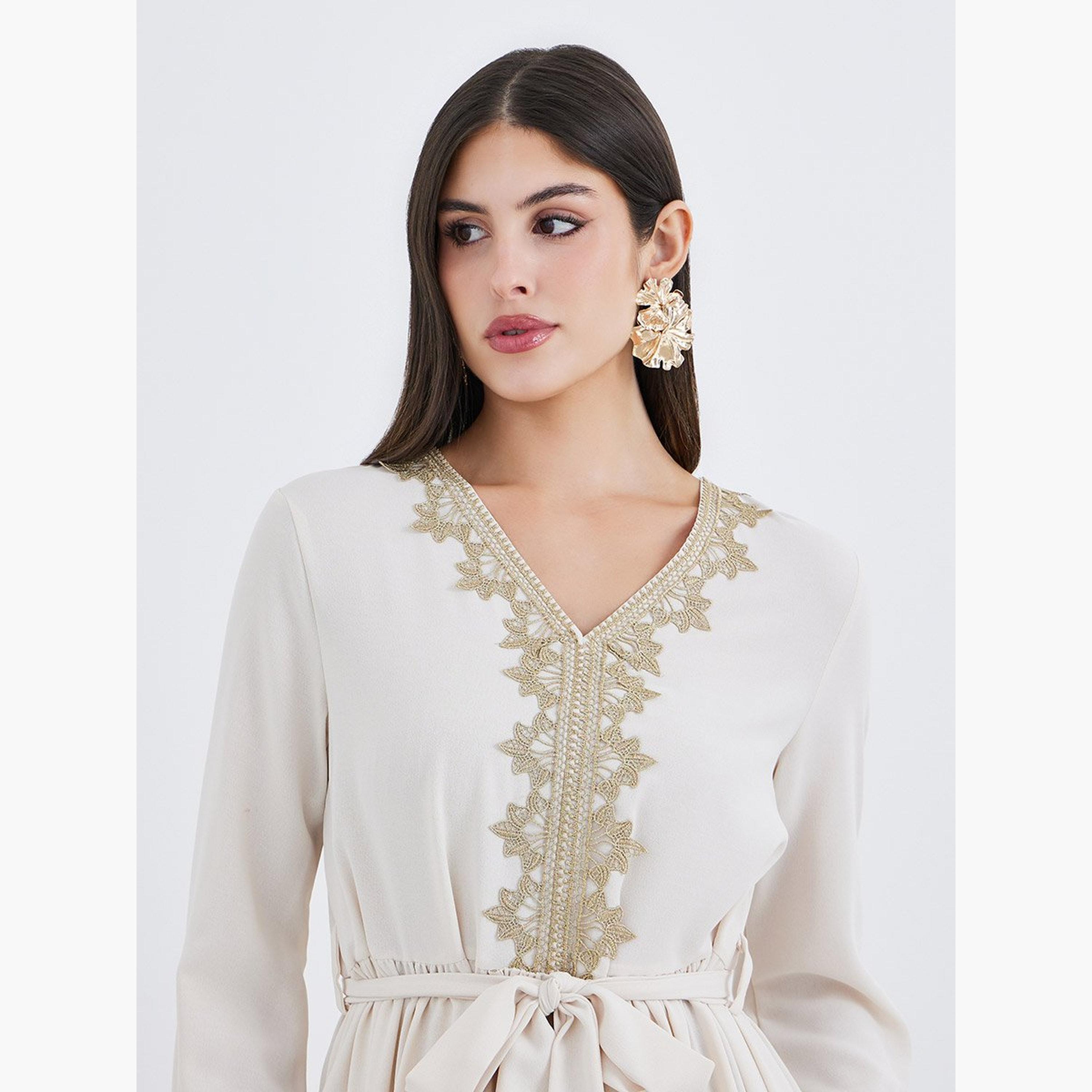 أميرة x ستايلي جلابية بتفاصيل دانتيل مع حزام-women-arabicclothing-jalabiyas-image-4