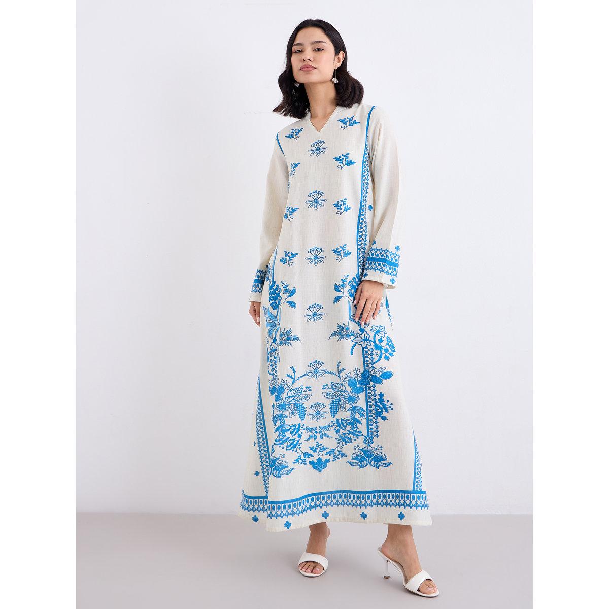 Amirah X Styli Placement Print Notch Neck A-Line Jalabiya-women-arabicclothing-jalabiyas-image-3